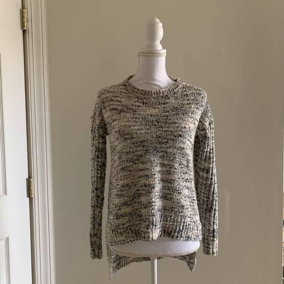 MARLED COZY HIGH~LOW SWEATER - Picture 6 of 10